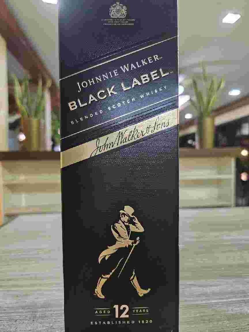 Black Label 700ml